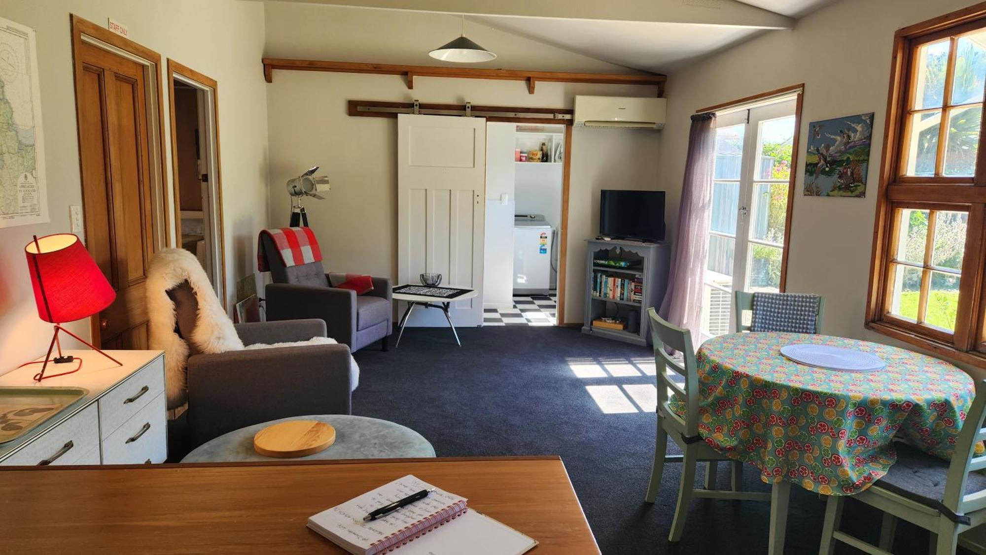 Twin Kauri'S 94 Hotel Cambridge Bagian luar foto